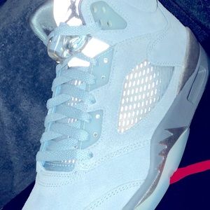Jordan 5’s Bluebird (December 2021 Release)